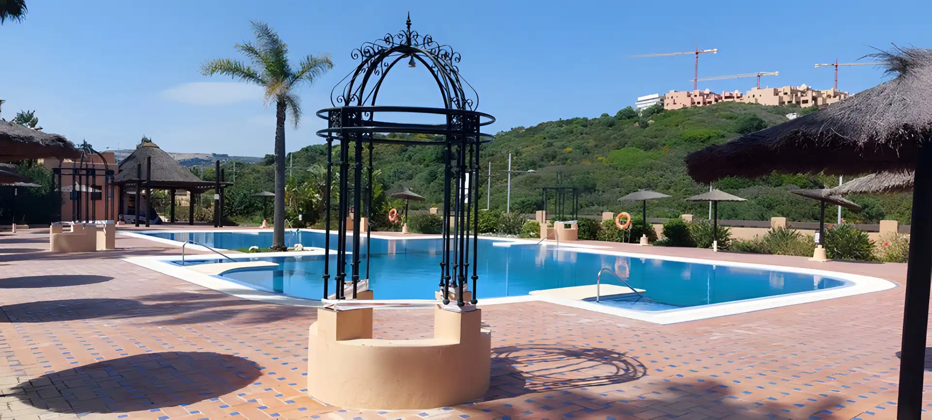 Swimming pool of Ground floor for sale in Manilva  with Air Conditioner, Heating and Terrace