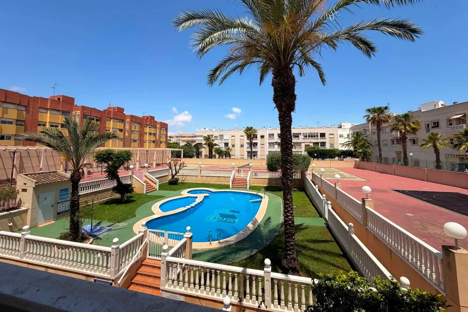 Apartament amb terrassa en venda a Avenida Av. Diego Ramírez Pastor 225