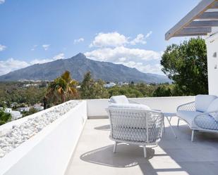 Terrassa de Àtic en venda en Marbella amb Aire condicionat, Terrassa i Piscina