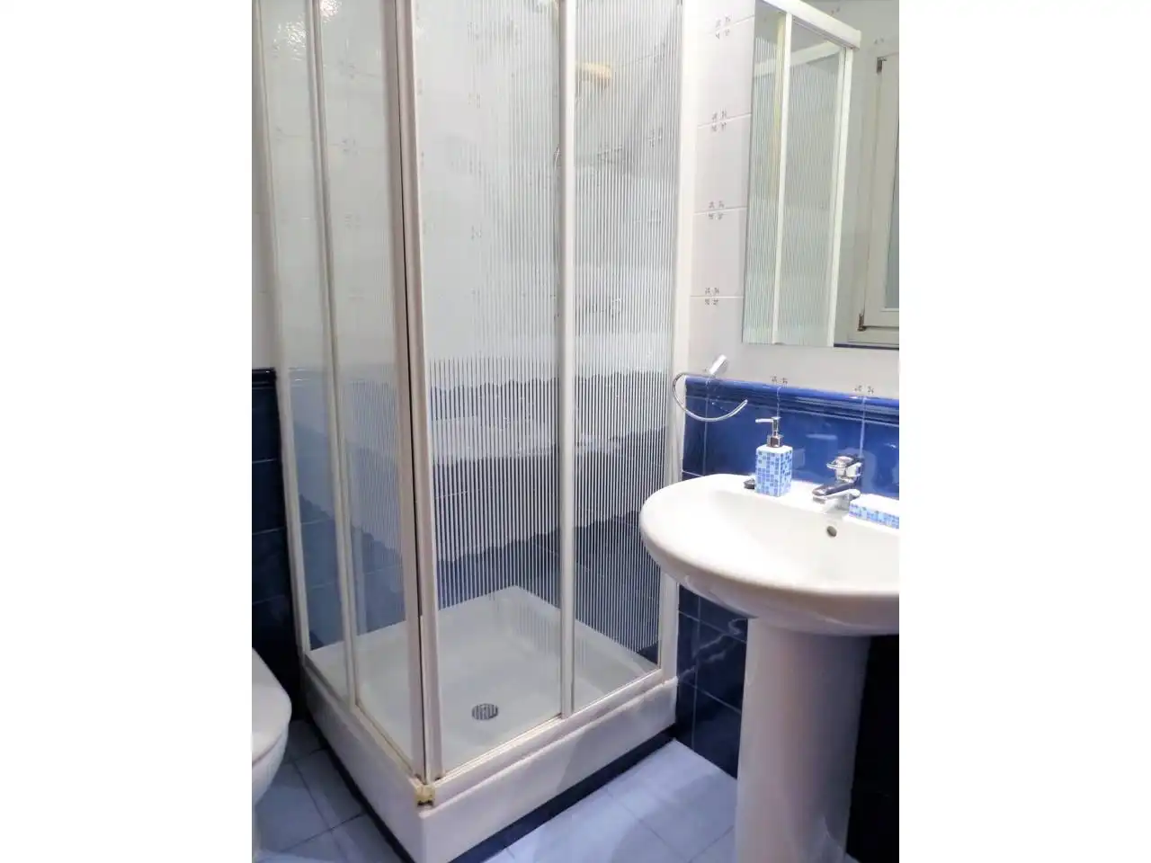 Badezimmer von Wohnung zur Miete in Vic mit Heizung, Möbliert und Balkon