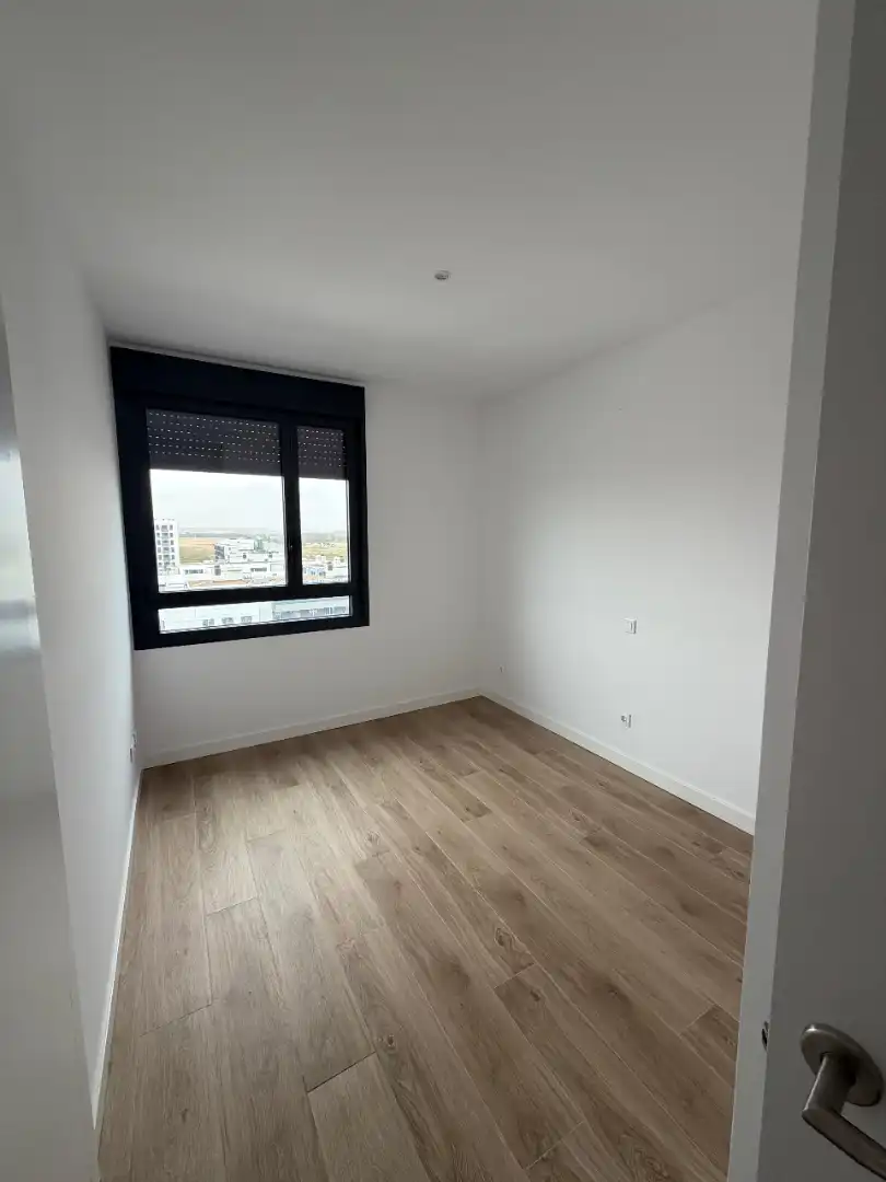 Flat with pool to rent in Avenida de la Seda, imagen 47