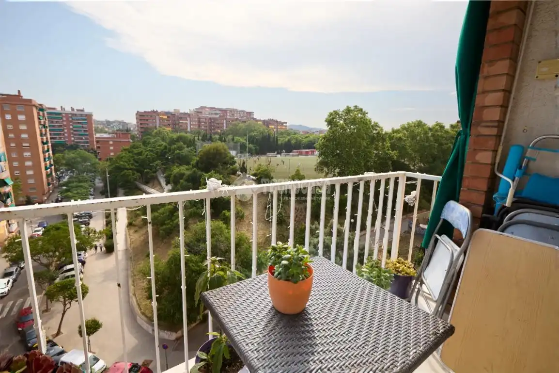 Terraza de Piso en venta en Badalona con Aire acondicionado, Calefacción y Amueblado