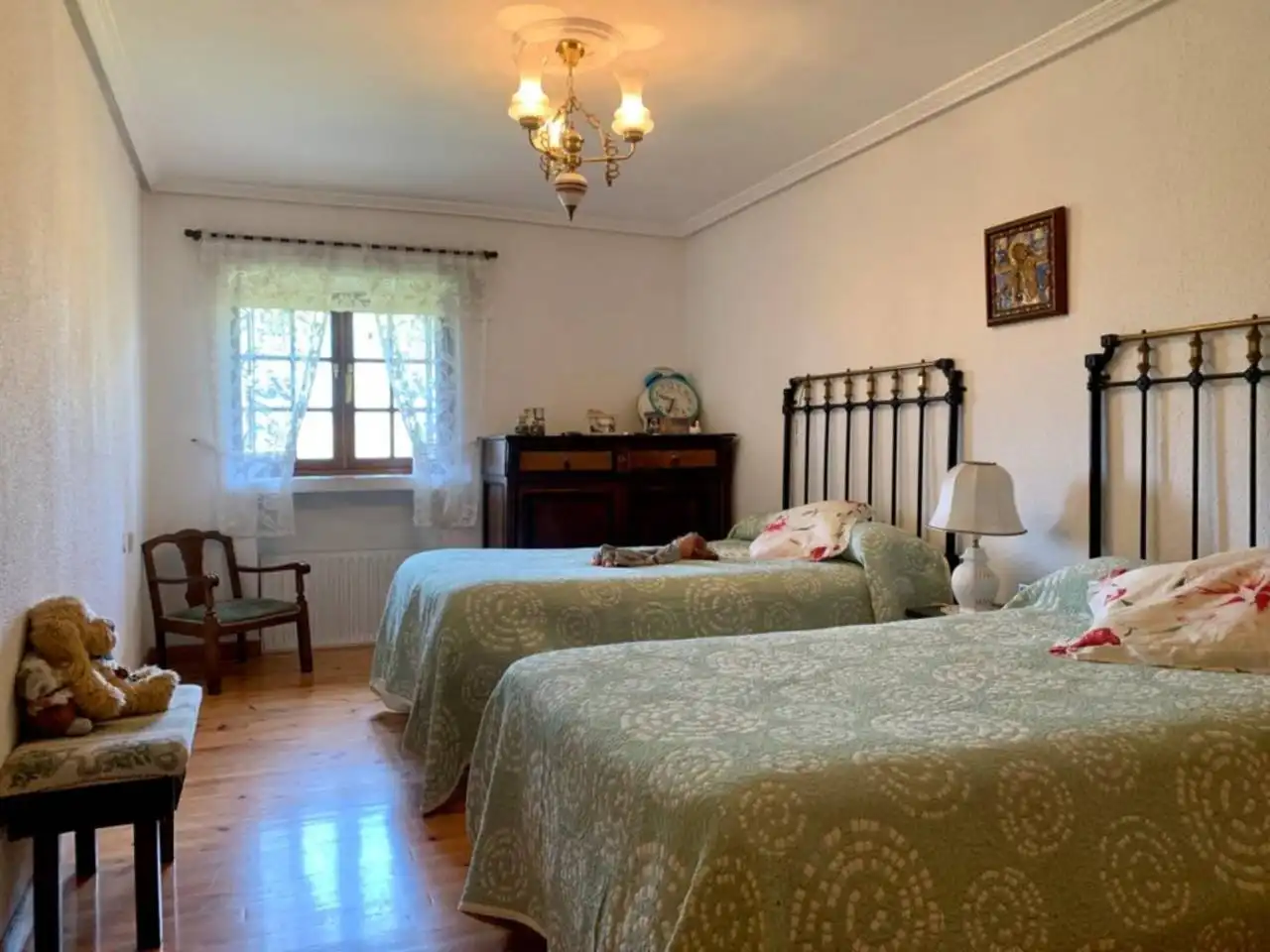 Habitación de Casa o chalet en venta en Arija con Calefacción, Jardín privado y Terraza