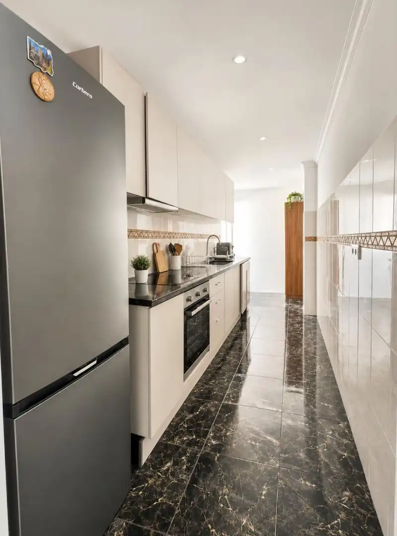 Küche von Wohnung zum Verkauf in Marbella mit Klimaanlage, Terrasse und Möbliert