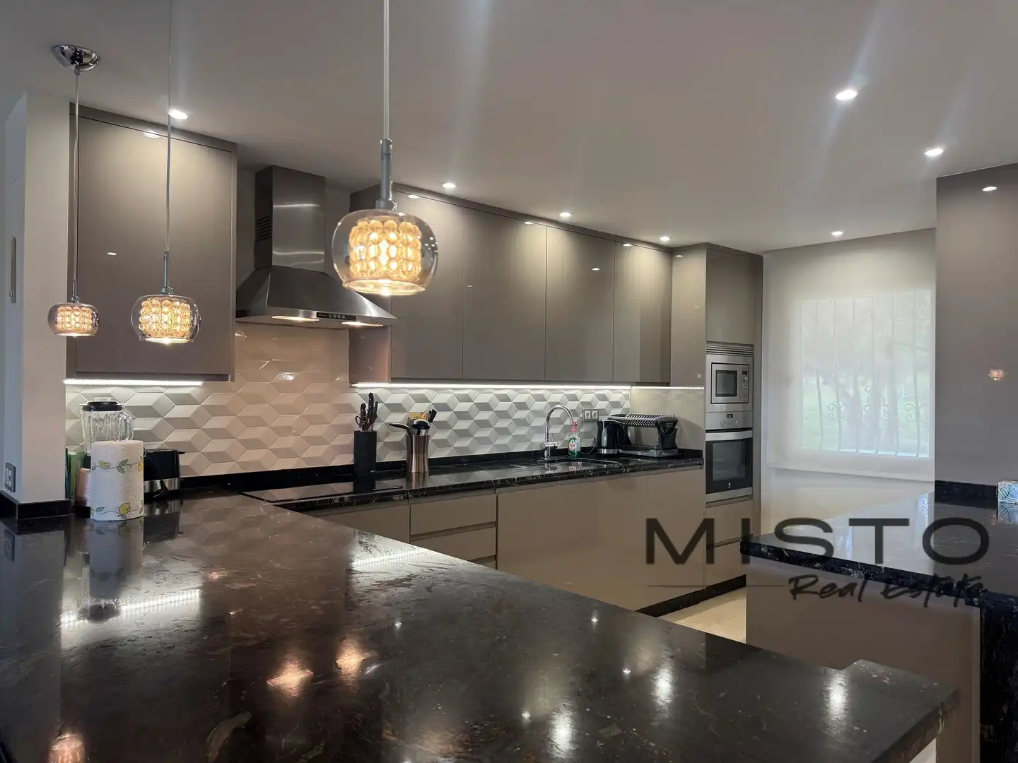Appartement avec ascenseur à louer à UR PERNET Ndup-C Es: Pl: Pt:  ESTEPONA (MÁLAGA), imagen 7