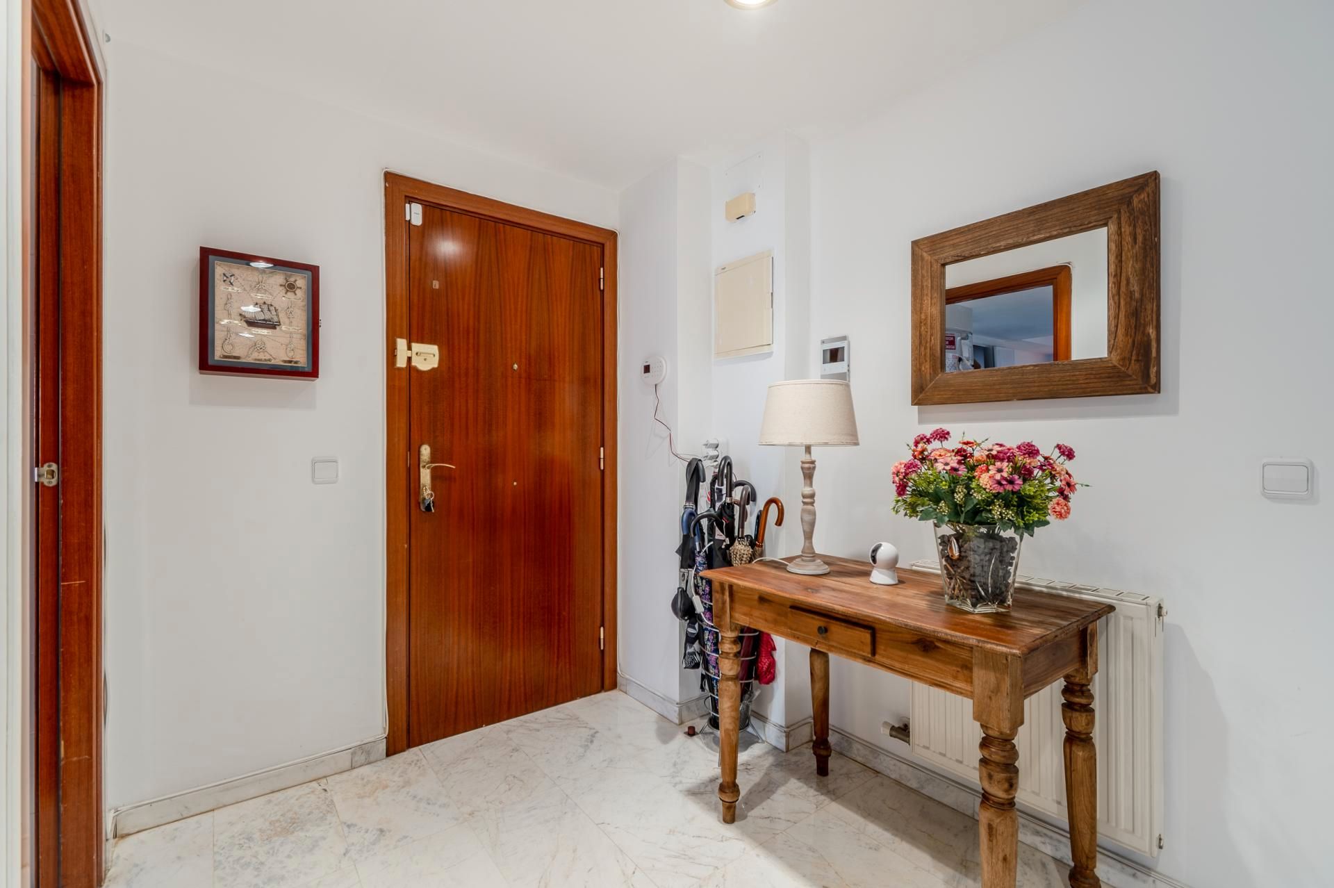 Attic for sale in Girona Capital  with Air Conditioner, Heating and Balcony