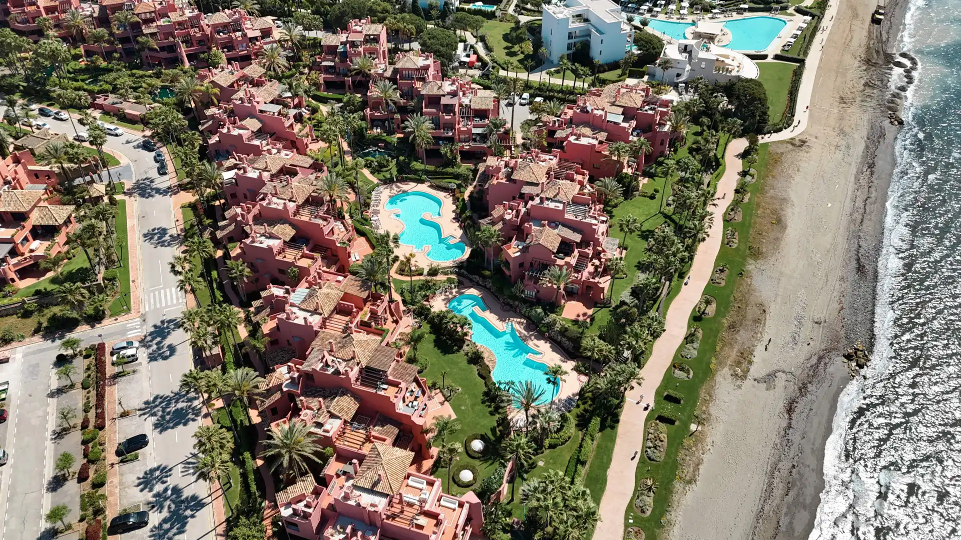 Exterior view of Attic for sale in Estepona  with Air Conditioner, Terrace and Swimming Pool