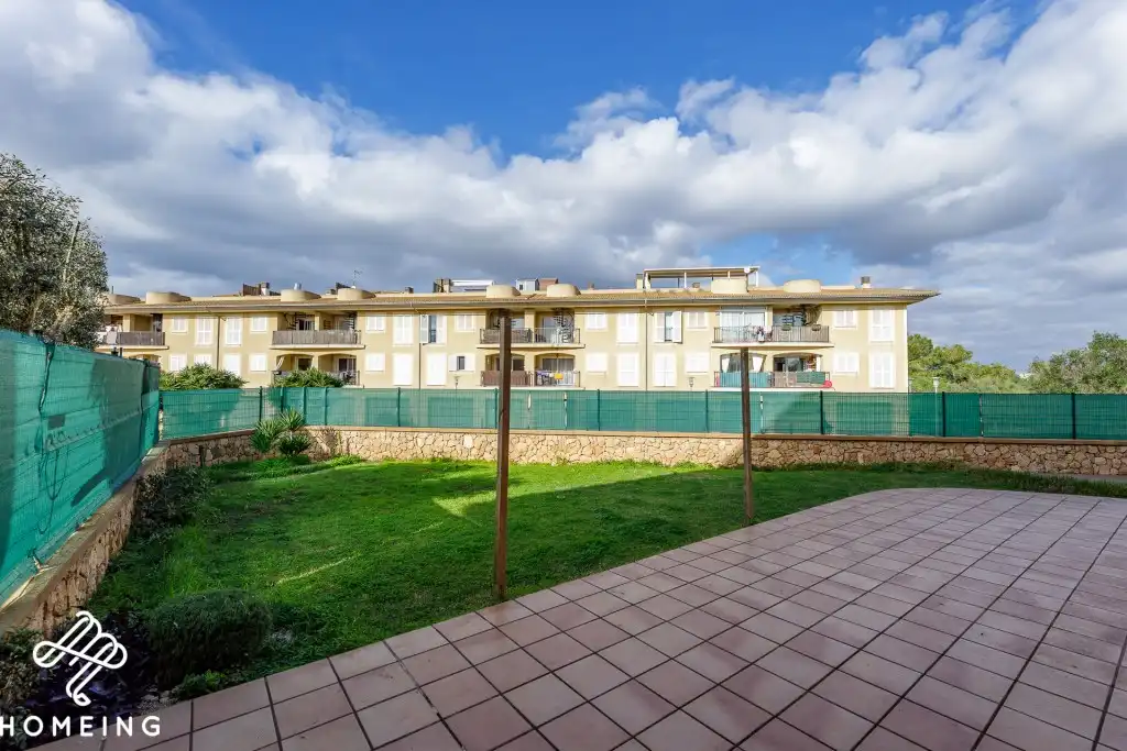Vista exterior de Planta baja en venta en Llucmajor con Aire acondicionado, Jardín privado y Parquet