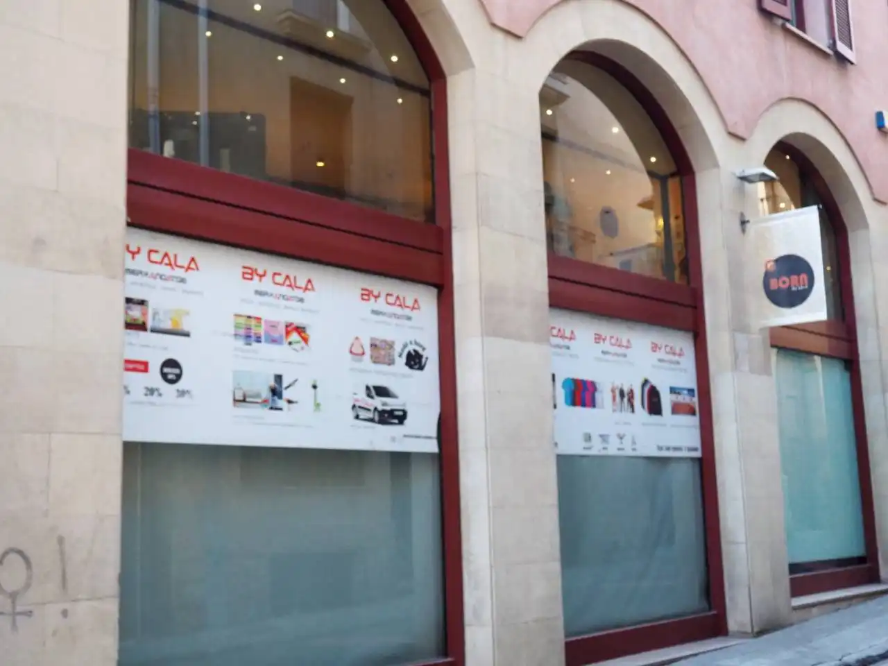 Local en venda en Igualada amb Aire condicionat