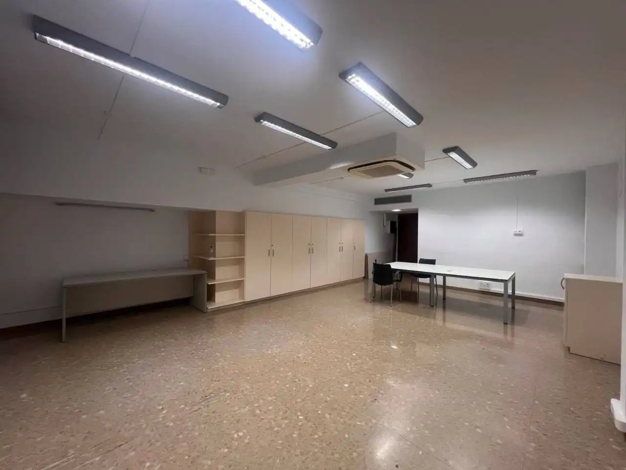Oficina de alquiler en Manresa con Aire acondicionado y Calefacción