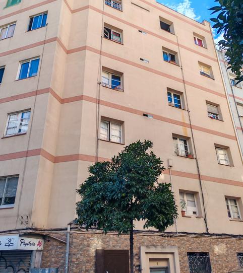 Foto 2 de Edifici en venda a La Florida, L'Hospitalet de Llobregat