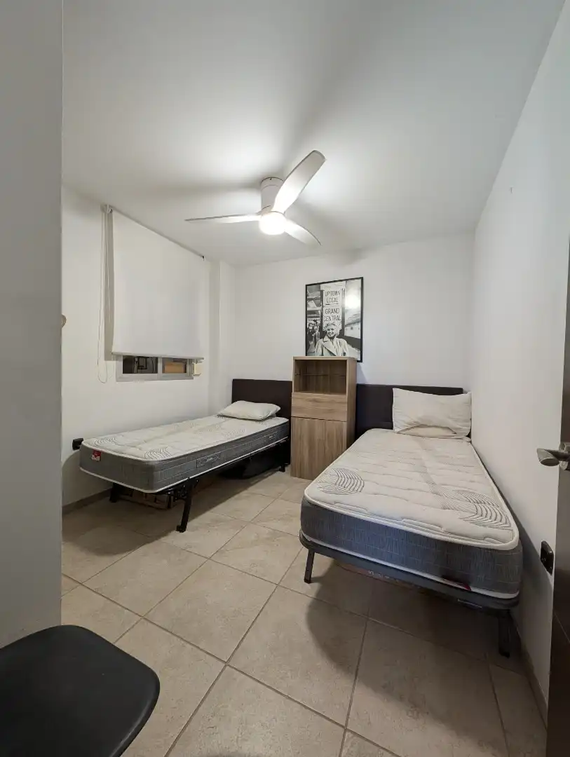 Habitación de Planta baja de alquiler en Estepona con Aire acondicionado, Calefacción y Terraza