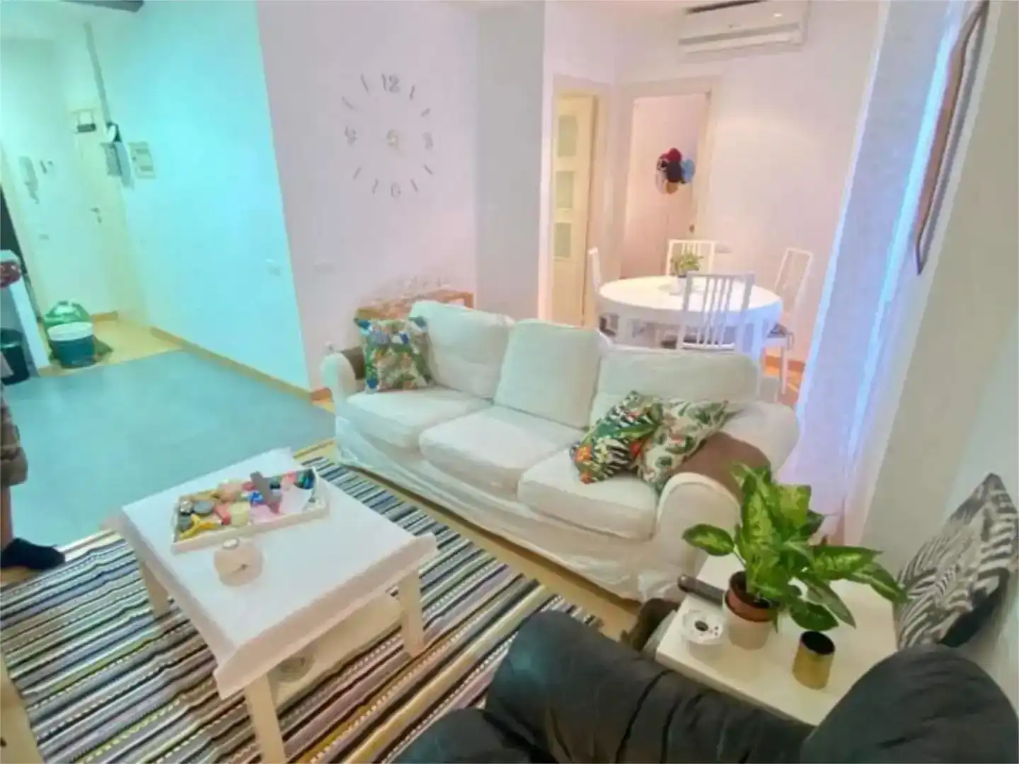 Living room of Flat for rent in Abrera  with Air Conditioner and Furnished