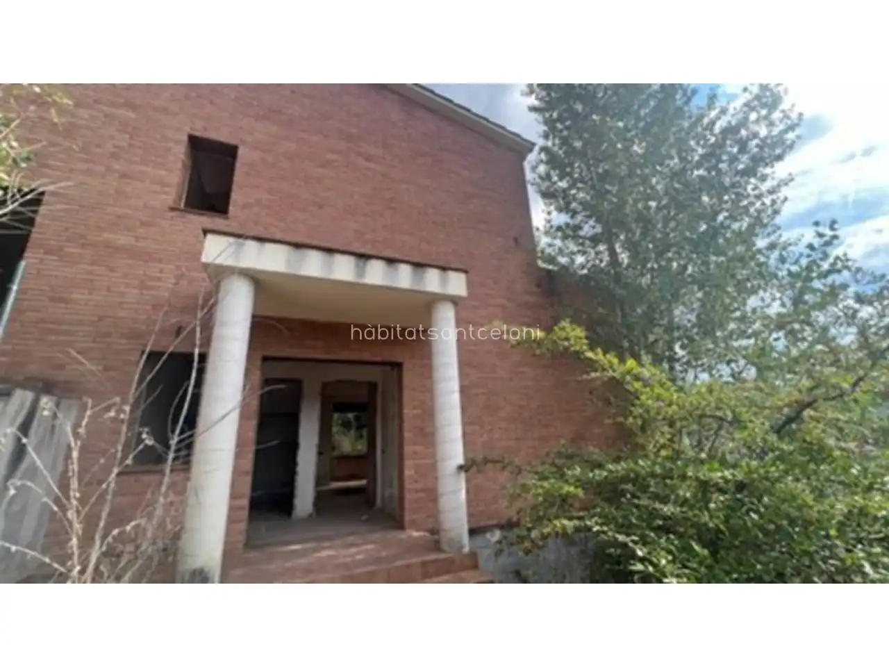 Casa con jardín en venta en Calle PRIORAT 33