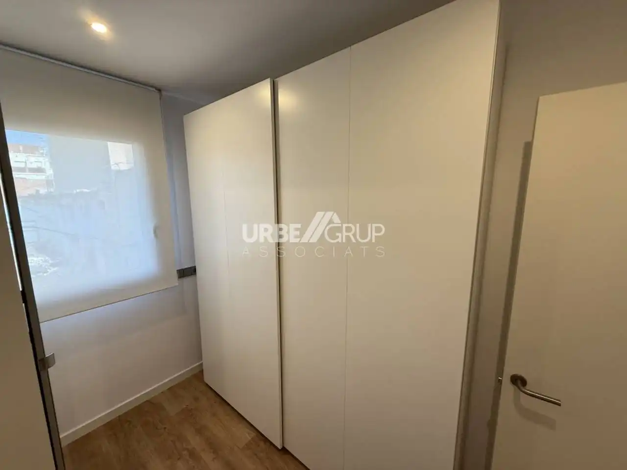Habitación de Piso de alquiler en Terrassa con Aire acondicionado, Calefacción y Parquet