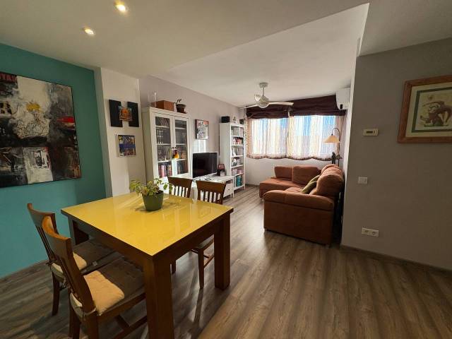 Piso en Venta en Parla Este