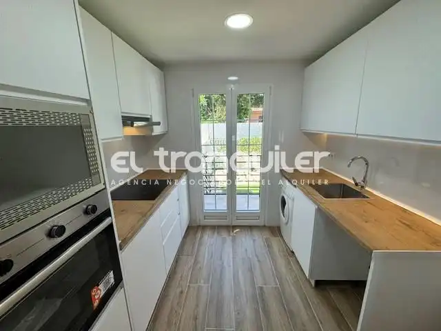 Kitchen of Detached homes for rent in Madrid  with Private garden, Terrace and Swimming Pool