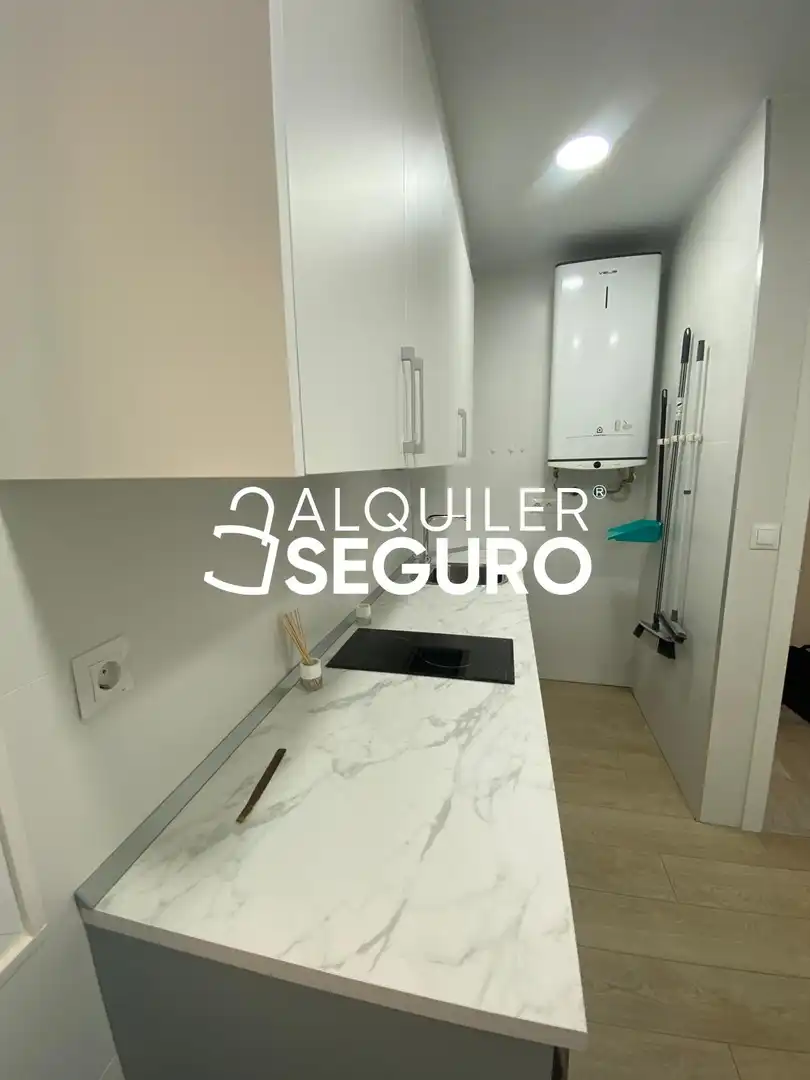 Flat with lift to rent in Fernández Iparraguirre, imagen 5