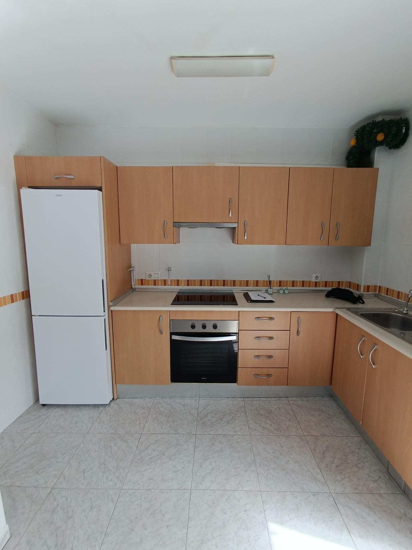 Kitchen of Flat for sale in Águilas  with Air Conditioner
