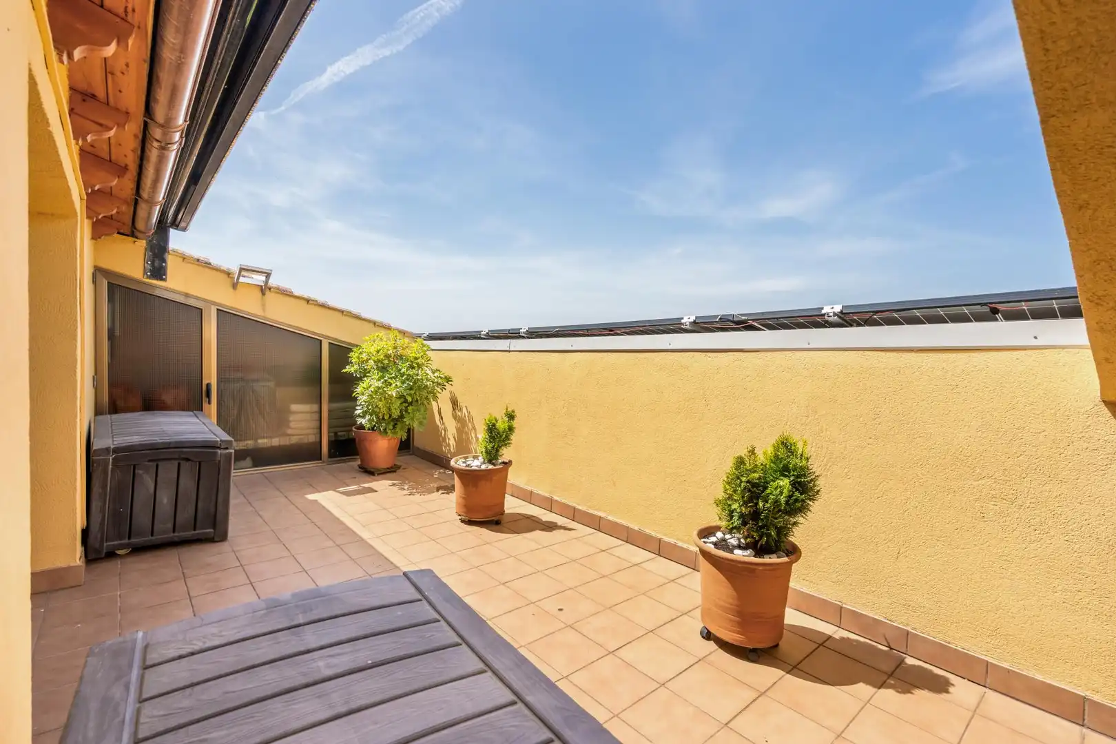 Terrasse von Einfamilien-Reihenhaus zum Verkauf in Granollers mit Heizung, Privatgarten und Terrasse