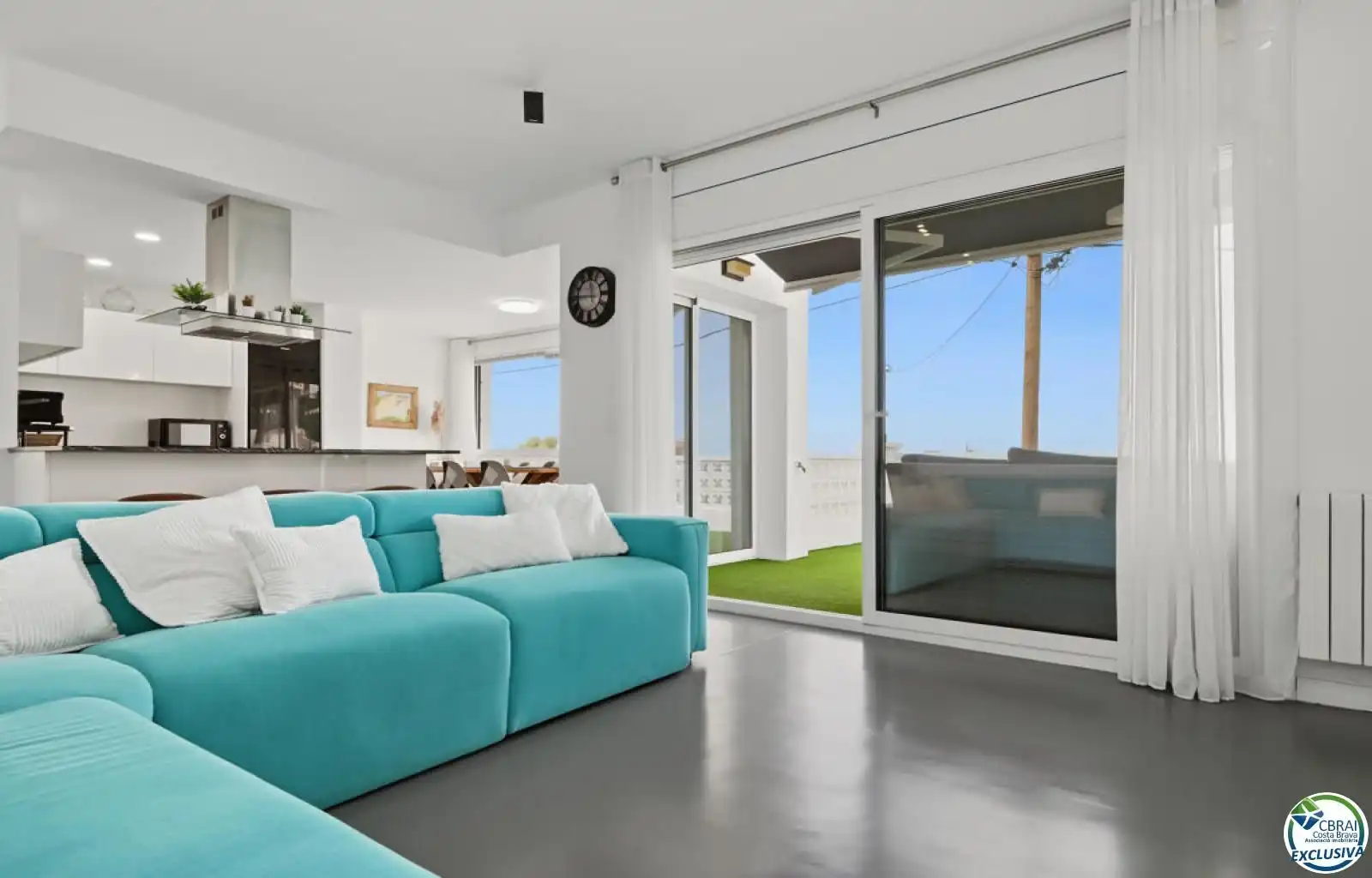 Living room of Houses for sale in Roses  with Air Conditioner, Storage room and Swimming Pool