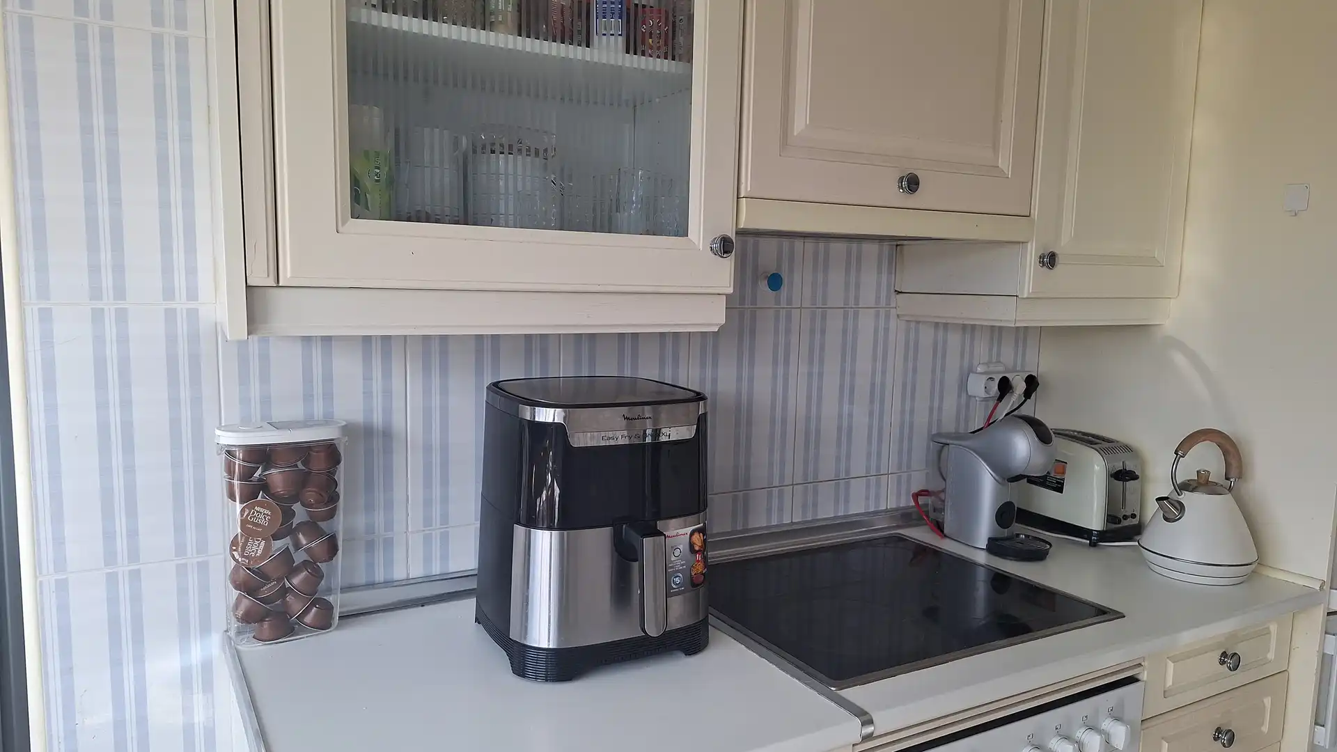 Kitchen of Flat for rent in Madrid  with Air Conditioner, Private garden and Swimming Pool