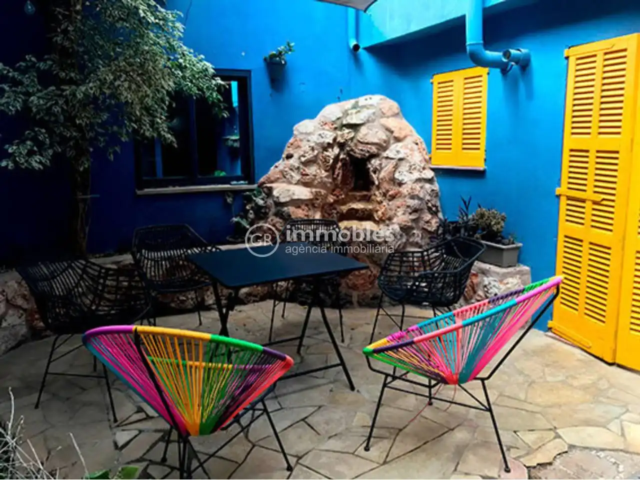 Local comercial en traspàs a Plaza hostals