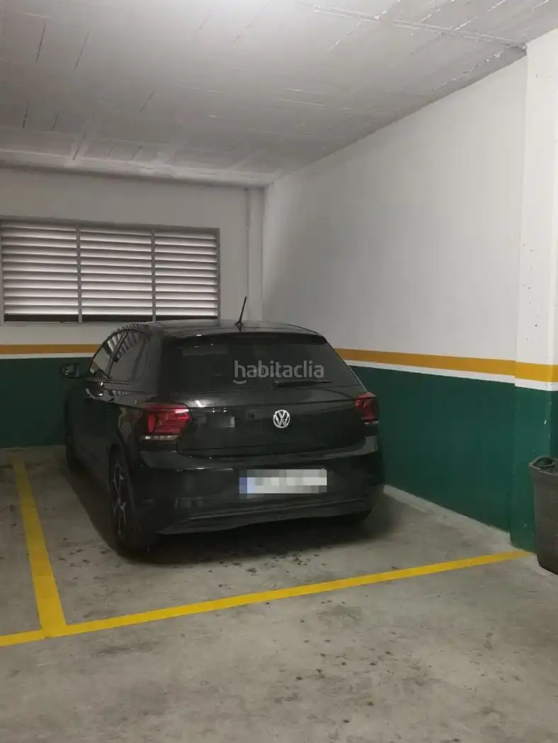Einzelparkplatz zum Verkauf in Carrer Remenses 32
