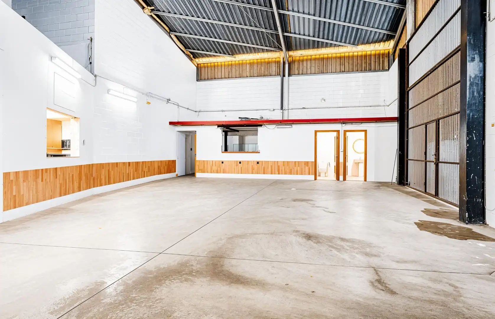 Industrial building for sale in León Herrero - Bahía sur, imagen 3
