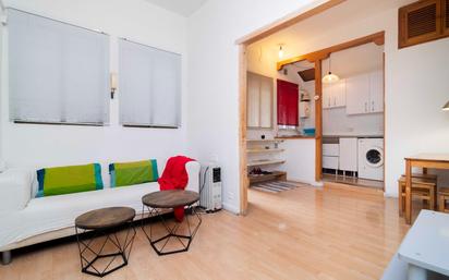 Living room of Apartment for sale in  Madrid Capital  with Heating and Alarm