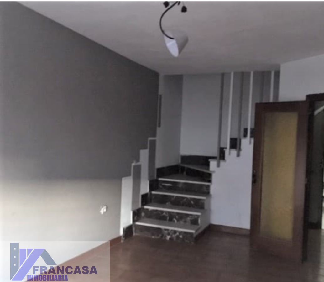 Dúplex en venda en Tobarra amb Terrassa i Balcó