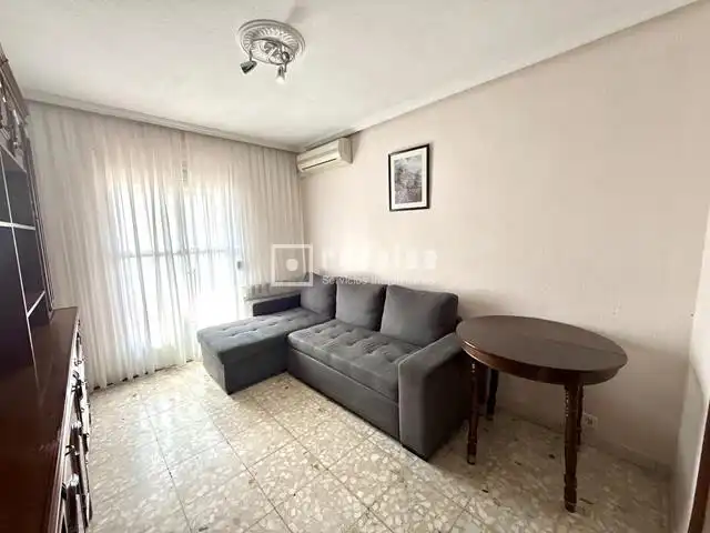 Sala d'estar de Pis en venda en Madrid amb Aire condicionat, Calefacció i Terrassa