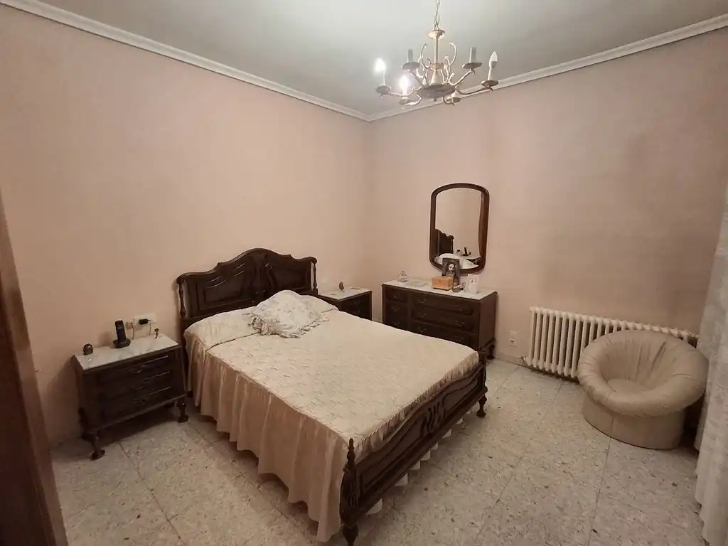 Schlafzimmer von Einfamilien-Reihenhaus zum Verkauf in La Roda mit Klimaanlage, Heizung und Terrasse