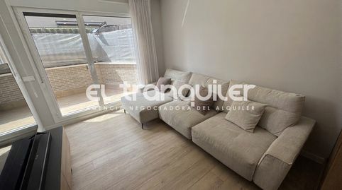 Photo 2 of Flat for rent in Calle Gales, El Cañaveral, Madrid Capital