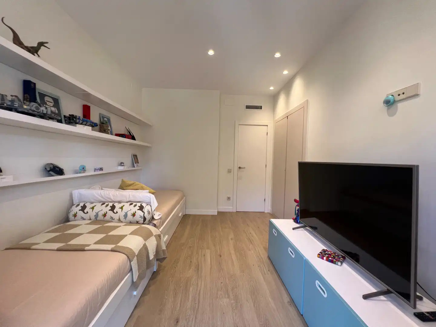Bedroom of Houses for rent in Castelldefels  with Air Conditioner, Heating and Private garden