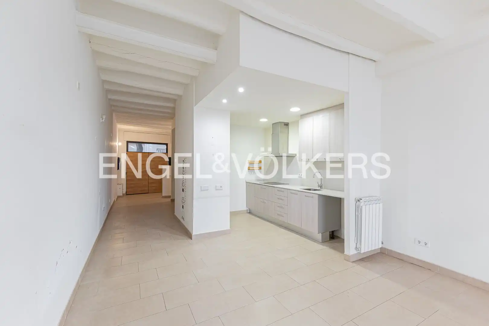 Houses for sale in Barcelona  with Heating and Private garden