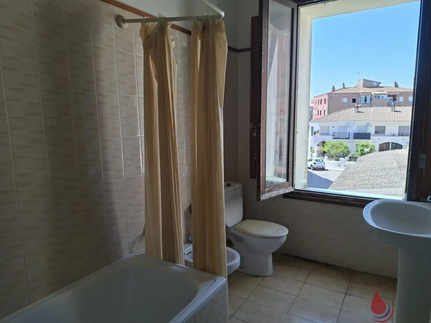 Casa amb terrassa en venda a Rafael casanova 45, imagen 4