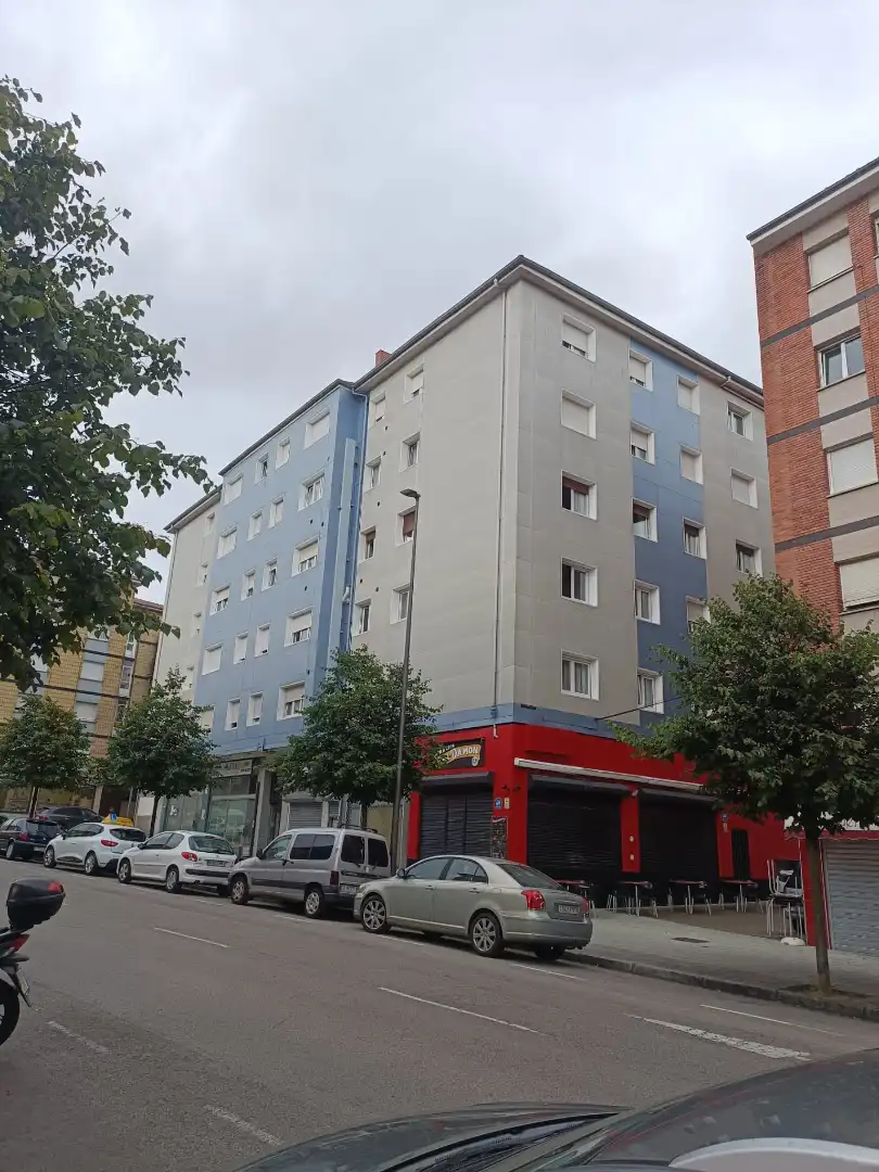 Vista exterior de Piso en venta en Gijón  con Calefacción y Terraza