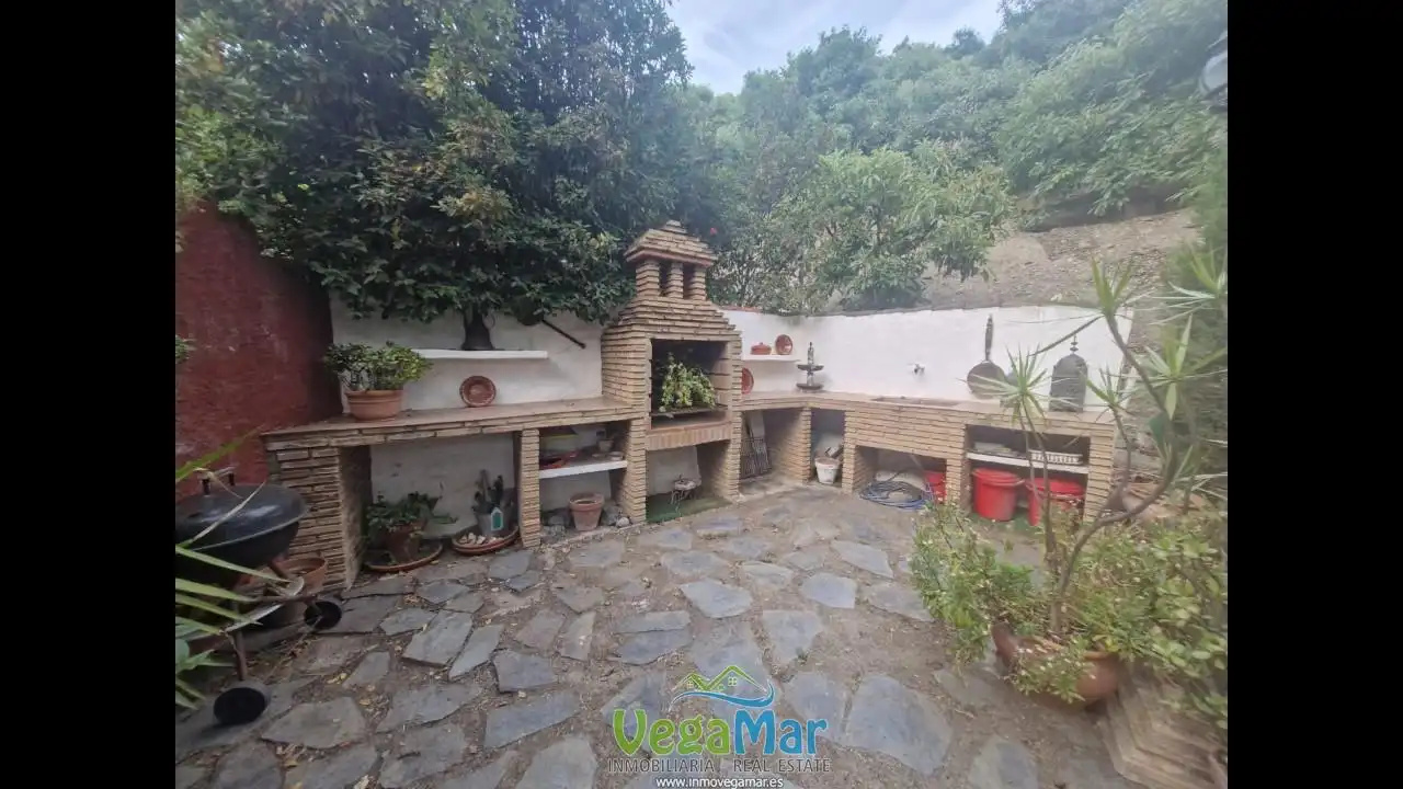 Jardí de Finca rústica en venda en Jete amb Jardí privat, Terrassa i Piscina
