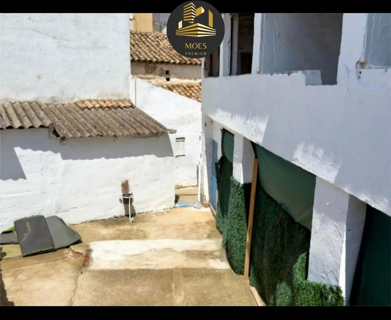 Vista exterior de Casa o xalet en venda en Bailén amb Aire condicionat i Calefacció