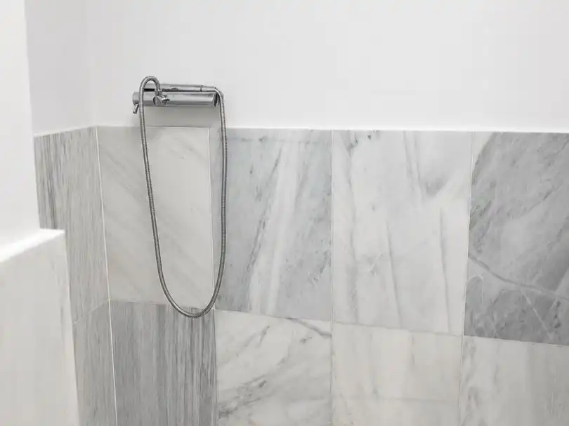 Baño de Local en venta en Madrid con Aire acondicionado, Calefacción y Alarma