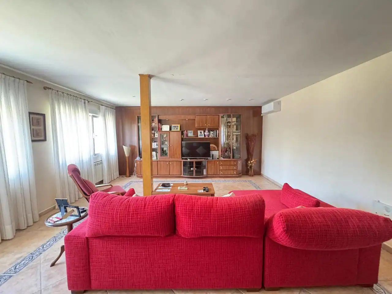 Wohnzimmer von Haus oder Chalet zum Verkauf in Galapagar mit Klimaanlage, Heizung und Privatgarten