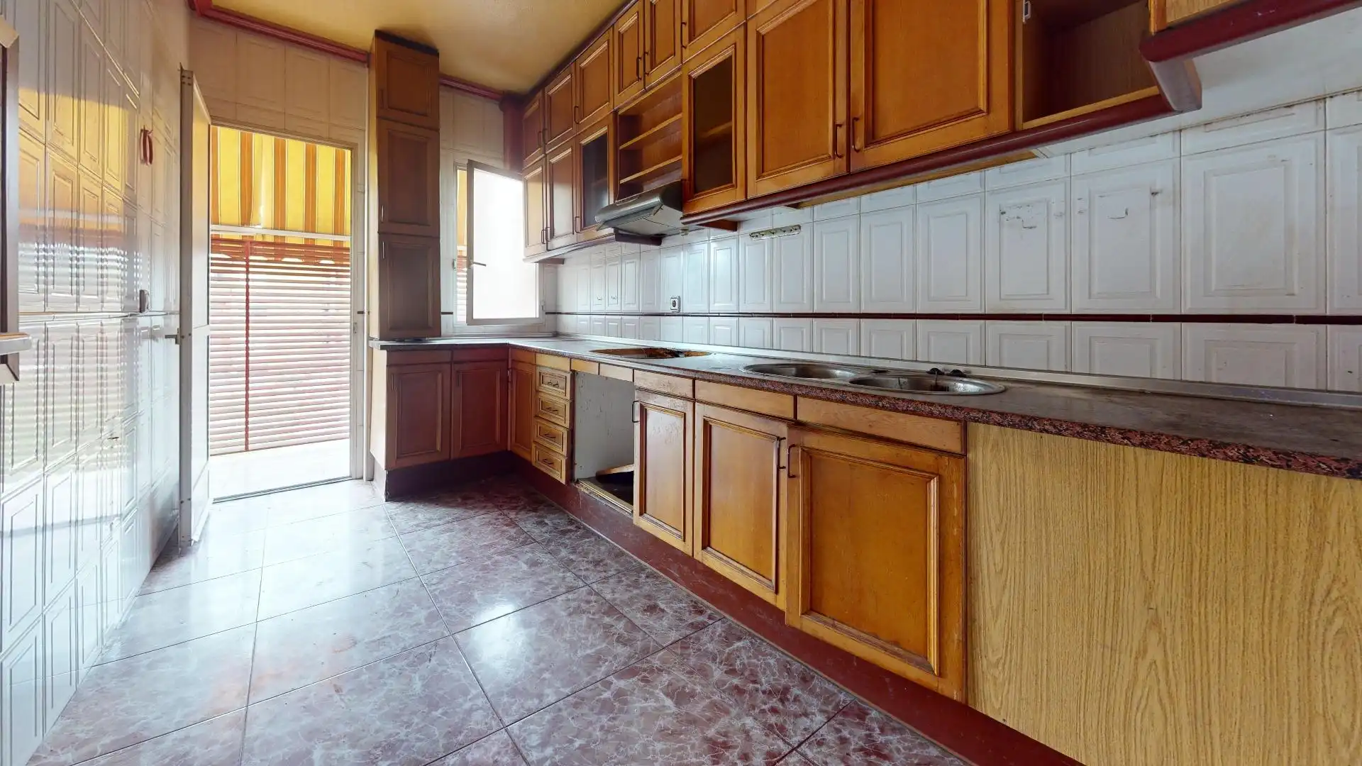 Cocina de Piso en venta en Murcia con Terraza y Balcón