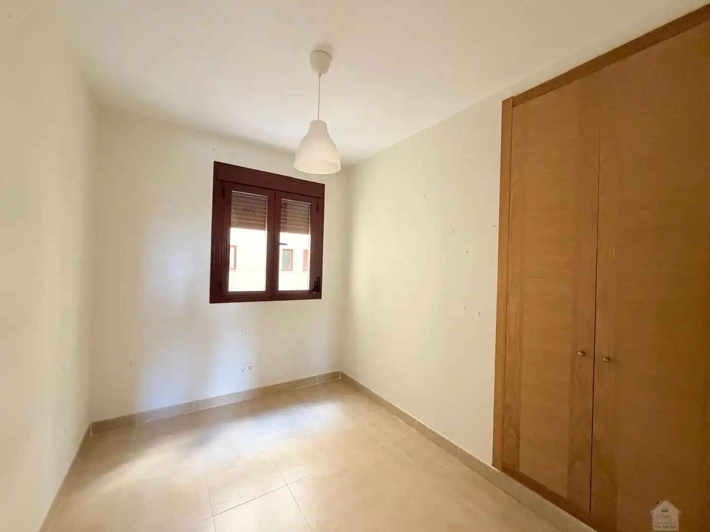 Bedroom of Flat for rent in Sevilla  with Air Conditioner, Storage room and Community pool