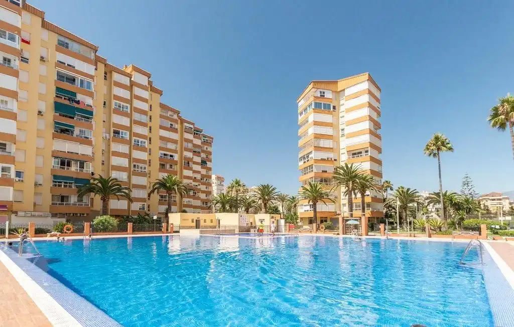 Apartament de lloguer a Urbanizacion Urbanización Centro Internacional, Algarrobo Costa