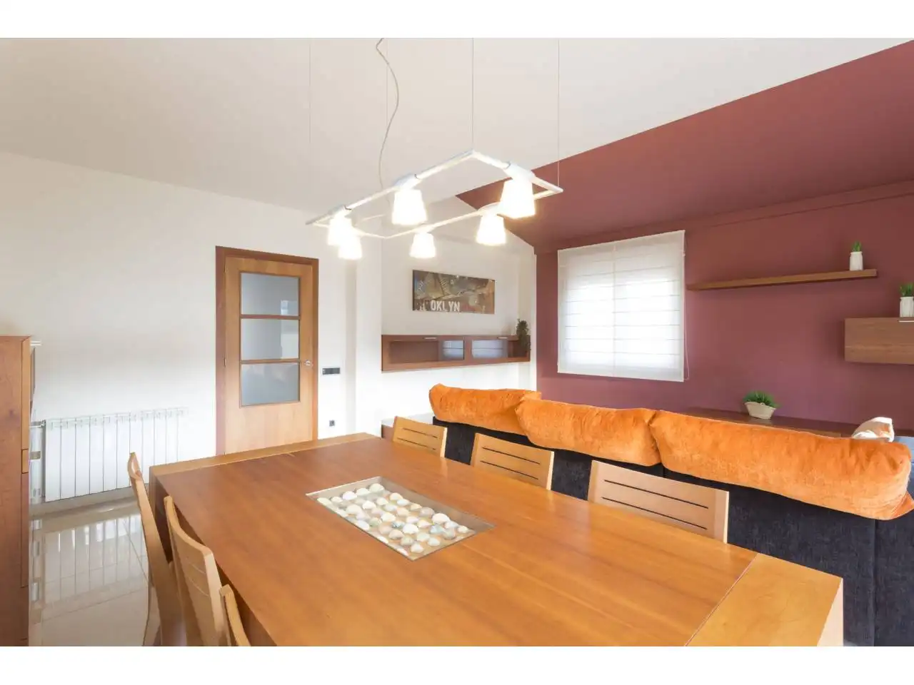 Comedor de Casa o chalet de alquiler en Quart con Aire acondicionado, Calefacción y Jardín privado