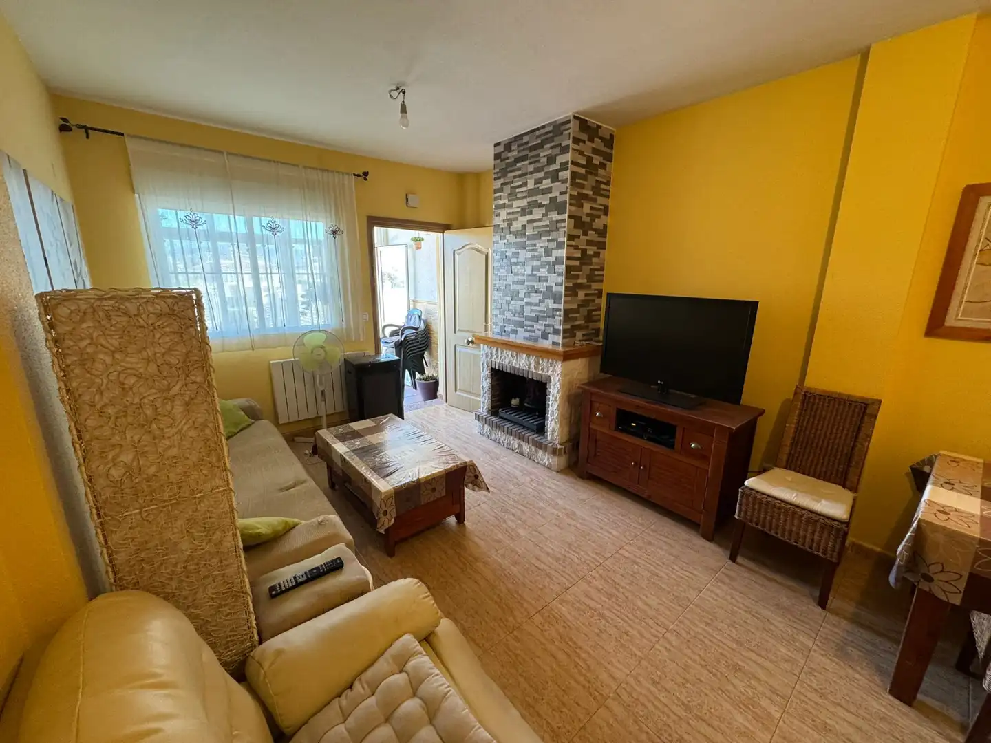 Living room of Houses for sale in Castalla  with Heating, Private garden and Terrace