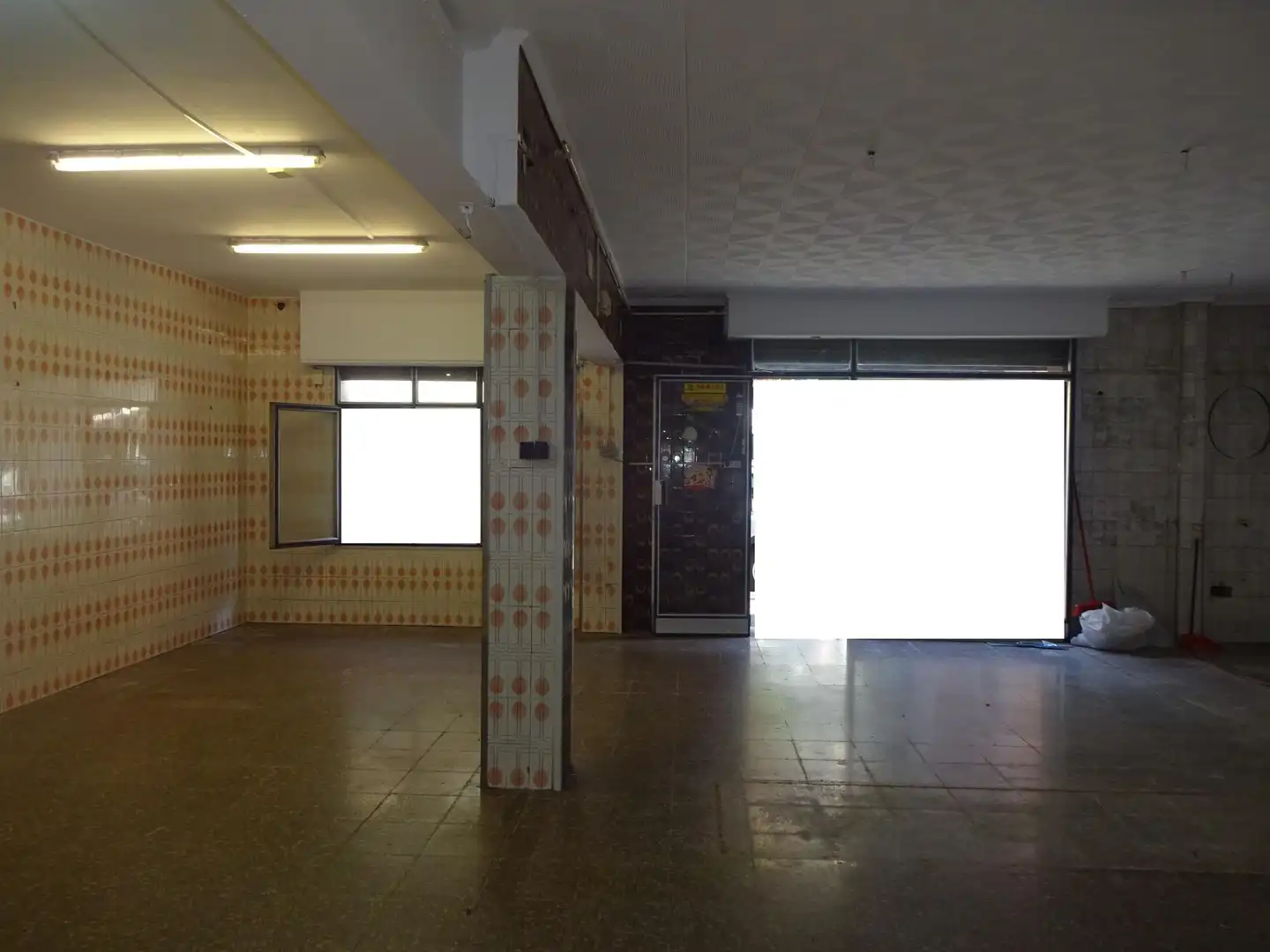 Local comercial en venda a Rocafonda, imagen 12