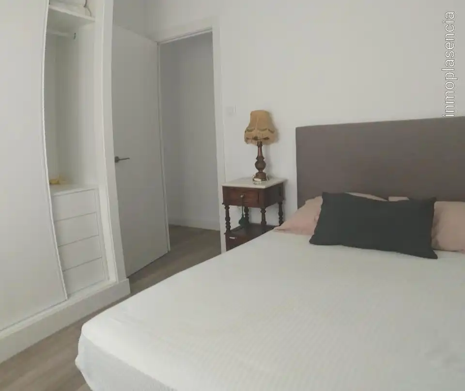 Flat for rent in maria la brava, Miralvalle - Av. Virgen del Puerto - La Data