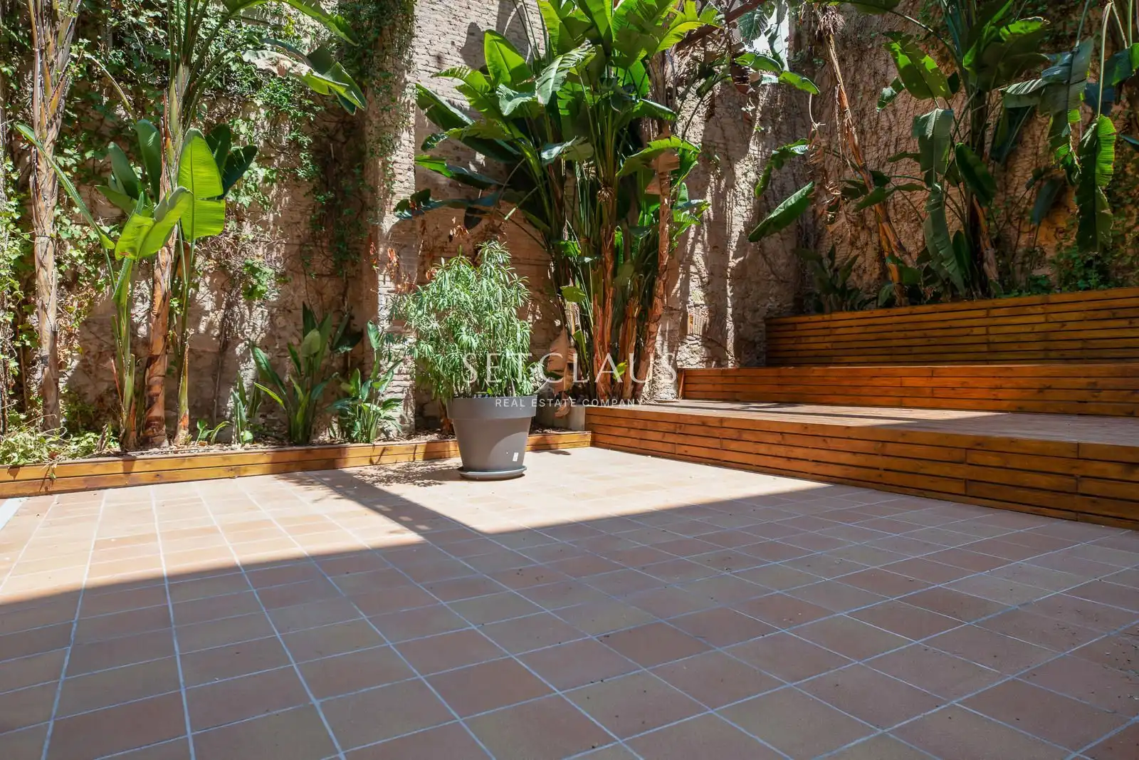 Terrassa de Dúplex en venda en Barcelona amb Aire condicionat, Calefacció i Parquet
